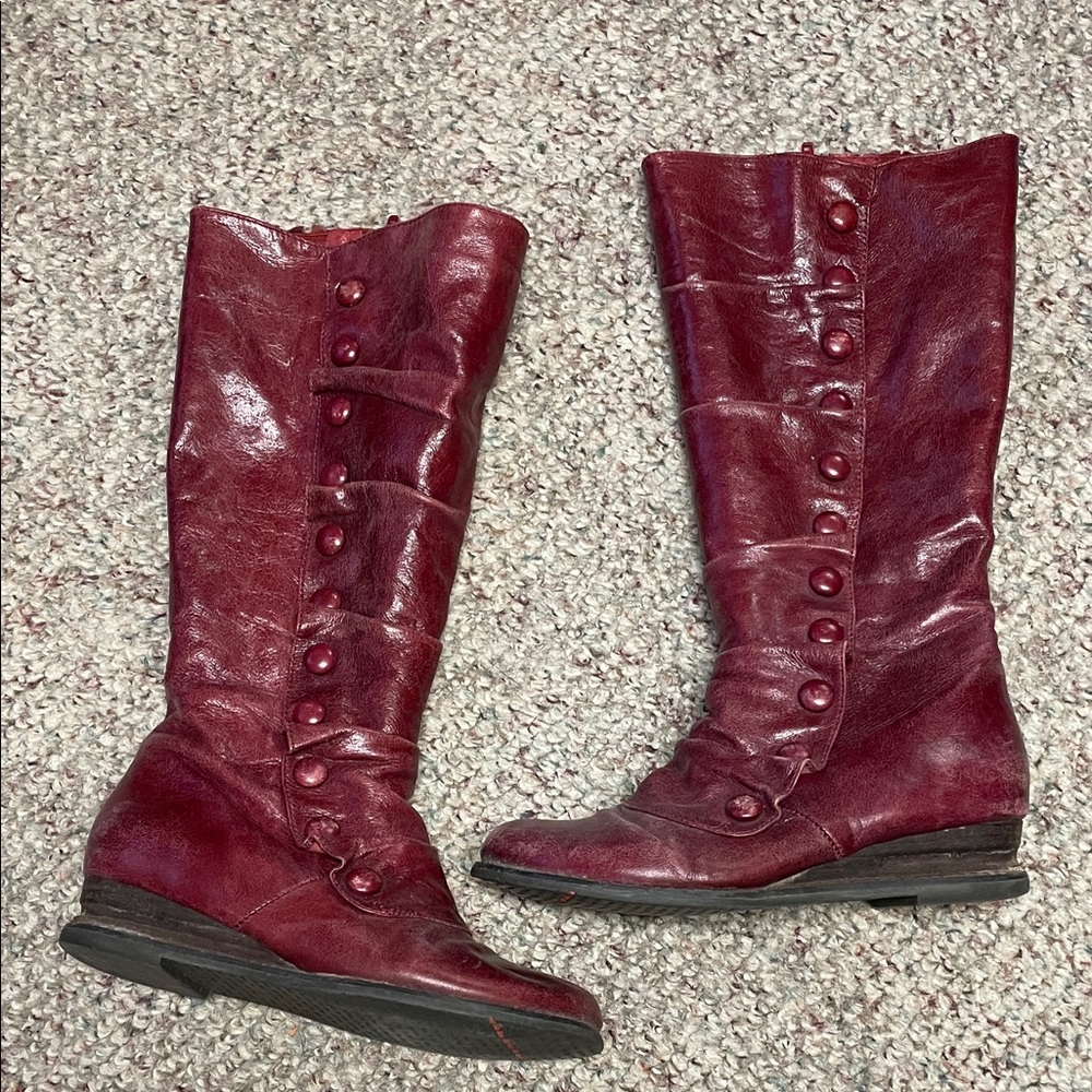 Miz mooz bloom Women's Burgundy Button-Up look zip side Boots